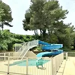 3 - 8 Couchages * Six-Fours-les-Plages
