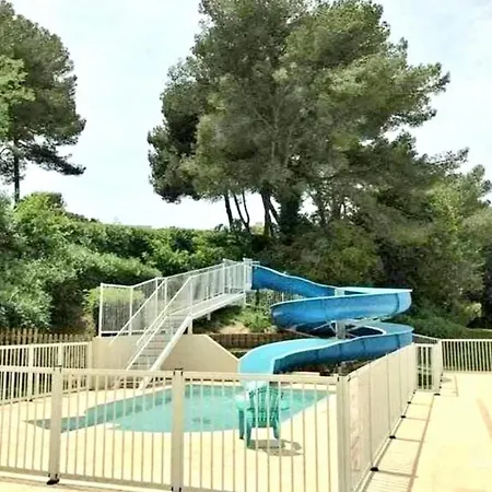 3 - 8 Couchages * Six-Fours-les-Plages